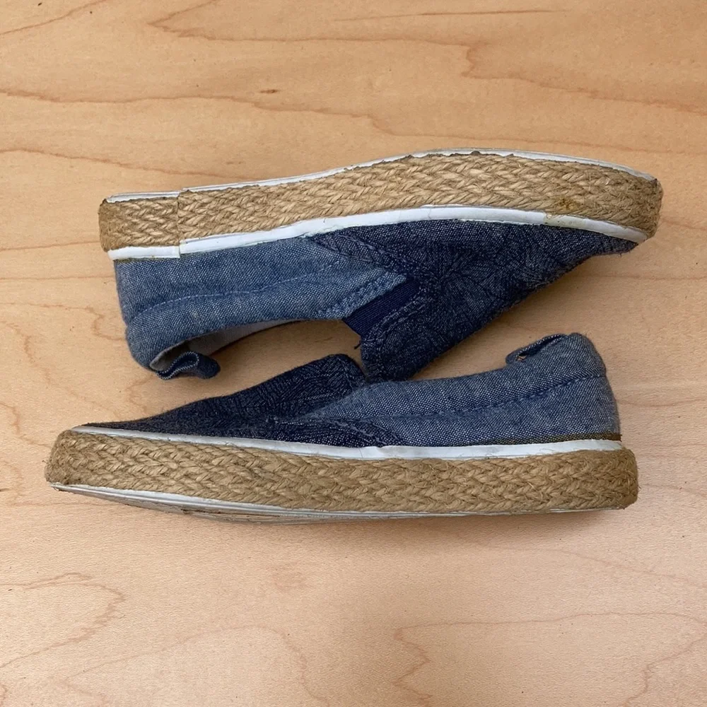 GYMBOREE Baby Slip on Sneakers/Loafers Size 7 Blue Denim